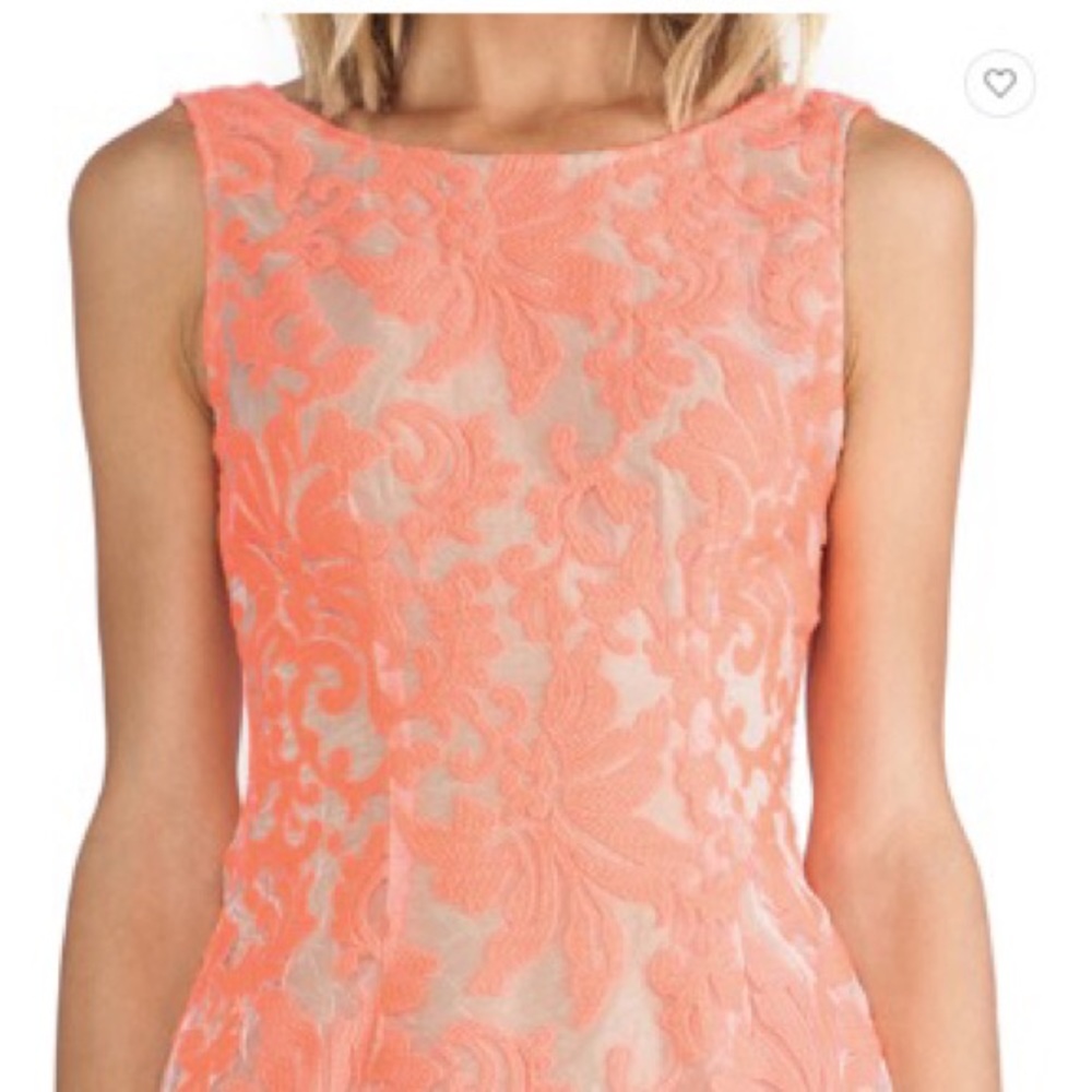 Ladakh, Farrow Lace Dress, size M